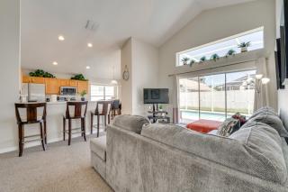 15 Mi to Universal Home with Pool - 8