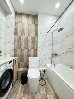 2 room Almatym in the very center of the city near the mega park and walking distance to the Arbat - 2