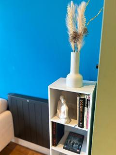 AO Arena - Contemporary - MCR City Pad - Parking - 2