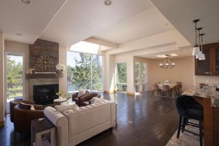 Big Sky Bend - Amazing Riverfront for 12 - 8