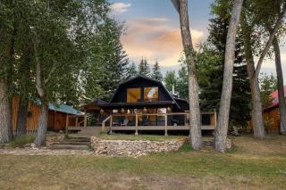 SF Riverfront Retreat - 6