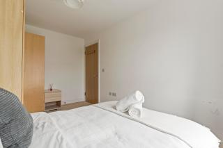 Windrush Grove Retreat in Birmingham - 1