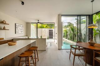 Modern Tropical Villa with Pool in Uluwatu - 8