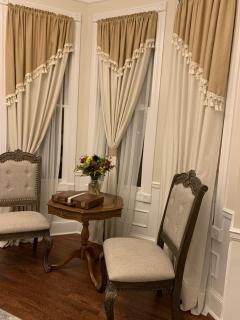 Temple View Inn with Music Studio - 5