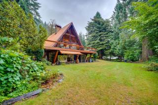 Explore Mt St Helens A-Frame Chalet with Deck! - Cougar - 9