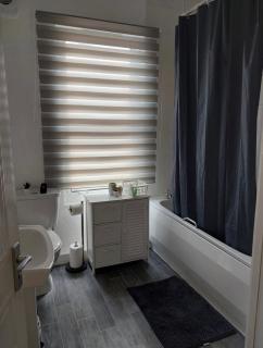 Cozy Retreat 9 Mins to Leeds City Centre & LGI - Amley - 4