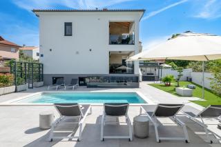 Villa Antares - Luxusvilla mit Pool - 3