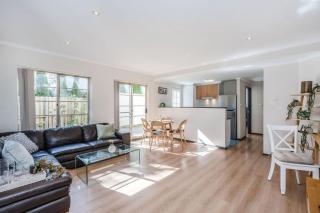 Light filled 2 Brm Cityside - - 3