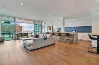 QV Stays Pure Luxury on the Viaduct - 9