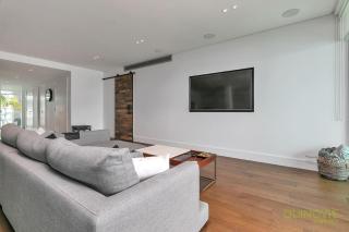 QV Stays Pure Luxury on the Viaduct - 6