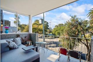 Luxe St Kilda Retreat - 5