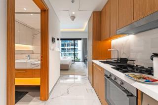 Luxury Retreat at Azizi Riviera Relax and Unwind - 6