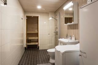 Spacious Apartment for 6 with Sauna - 2