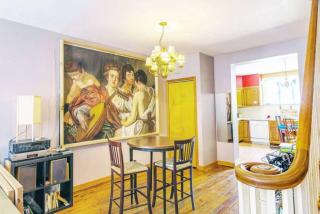 Artsy Traditional Rowhome South Philly - 3