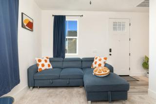 Luxury 1BR Suite Bakersfield California - 8