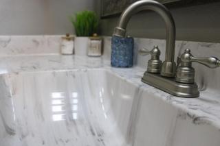Litttle Rock - King Comfort in Capital Manor, Couples Stay Awaits - 9