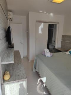 Apartamento com vista para piscina em Angra dos Reis - Condomínio com piscina, bar molhado e marina - Aluguel de Lancha no Local - 8