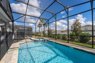 Solara Resort 6 Miles to Disney Private Pool, Game Room & Resort Access - 7