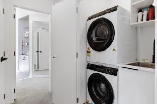 A Class of it's own, Pure Luxury 2Bedroom 2 Bathroom Parking - 6