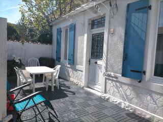 Petite maison CHATELNANON à 250 mètres de la mer - 0