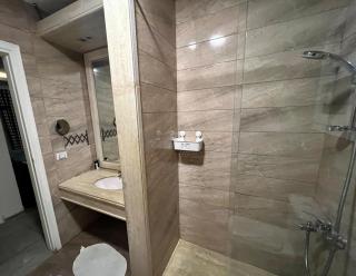 72/41/42 · Cozy Chic 2BR-Serviced Apt in Madinaty compound - 3
