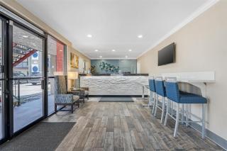 Best Western Courtesy Inn Hotel - Anaheim Resort at the Park - 1