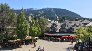 Hearthstone Lodge 3 | Central Whistler Village Condo with Sauna & Hot Tub - 7