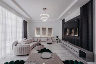 Luxury Penthouse Medias - 0