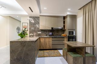 83/17/3 (1) · Your Personal Luxury 3BR Retreat - 1