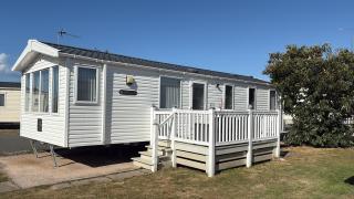 Lyons Robin Hood - 3 Bedroom Static Caravan - 0