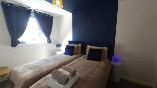 Modern City Apartment Near Bull Ring Shopping Centre New Street Train Station Digbeth Coach Station Ace Apartment - Birmingham - 3