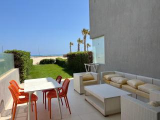 Lavista cascada · Lovely 3BR beach-front house LaVista Cascada - 8