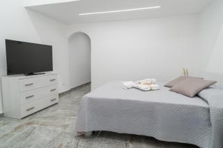 Paradise House - 8