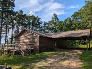 Cabin in the Woods at J and J's - 7