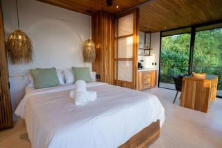 Stylish 1BR Stunning Balcony Views - Playa hermosa - 9