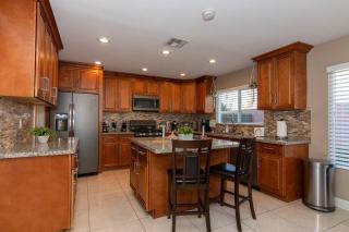 Family Friendly Close of Strip Hot Tub and Driveway - 2