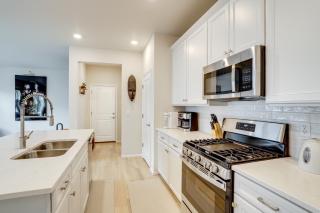 Less Than 2 Mi to Gaylord Rockies Remote-Work Hub with Gym! - 3