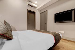 Super Townhouse Siri Residency - 1