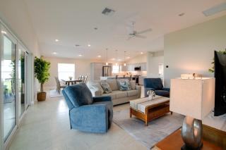 Golf and Swim in The Villages! Modern Home with Lanai - 4