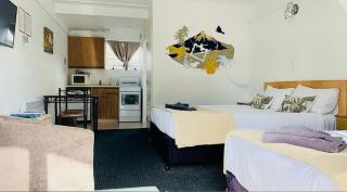 Alpha Motor Inn - 2