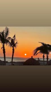 Family Friendly Modern 2BR 2BA Steps to Beach - 4