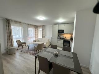 Confort et Style garantis, Près Paris, Seine & RER A, Parking Privé Gratuit - 7