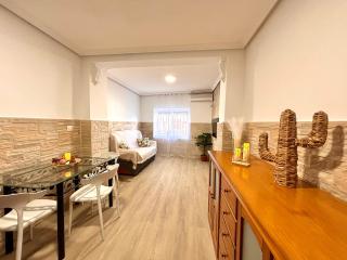 Apartamento céntrico, planta baja, zona muy tranquila con fácil aparcamiento - 3