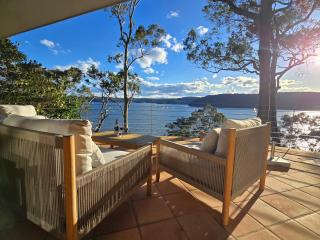 Avalon Beach Boathouse, Jetty & Rockpool - 9