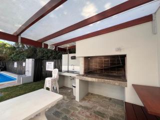 Moderno Apartamento entero a metros de la playa brava - 8