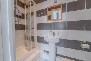 Leicester Luxury Apartment - St James - 1