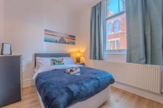Leicester Luxury Apartment - St James - 0