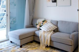 Cozy 1BR Apartment with Water View Business Bay - 9