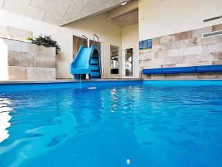 Luxury Villa with Pool - By Traum Ferienwohnungen - 7
