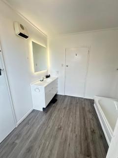 Glenpark Lodge - 9